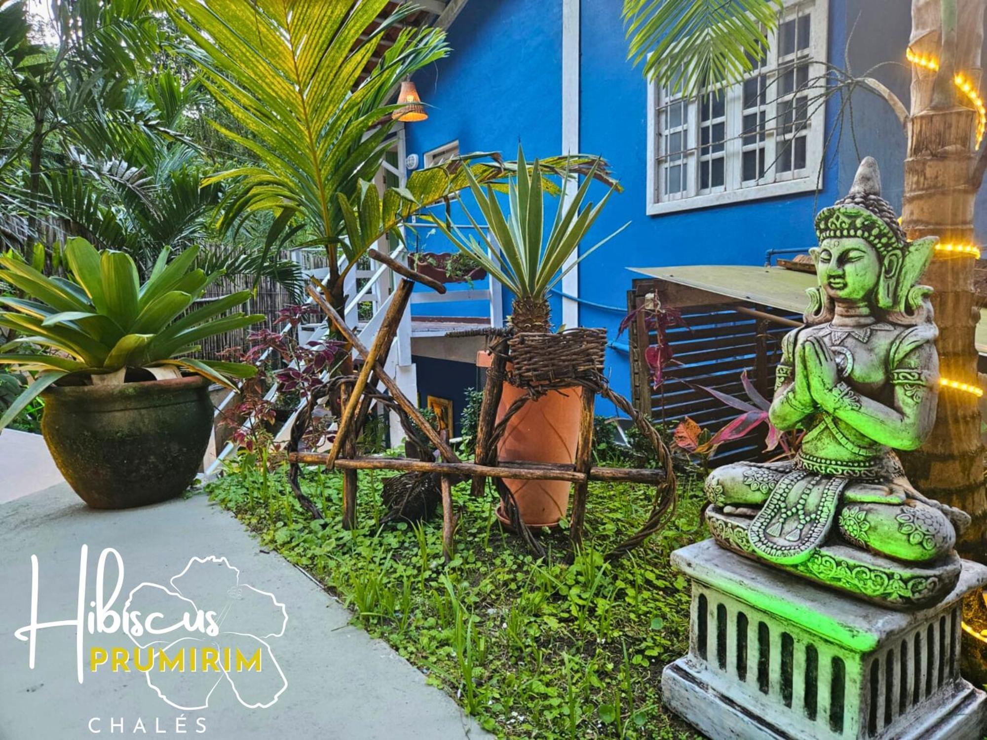 Hibiscus Prumirim Chalet